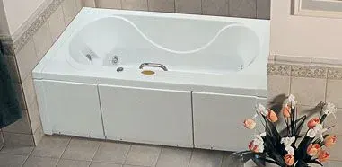 Banh. Spazia marca Jacuzzi.