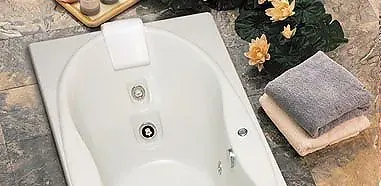 Banh. Eura marca Jacuzzi.