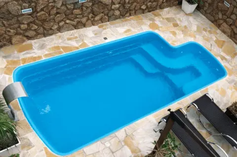 Piscina Fibra Maiorca 7,00 x 3,20 x 1,40 MCF700