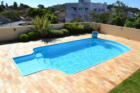Piscina Fibra Suprema 8,00 x 4,00 x 1,40 SPF800